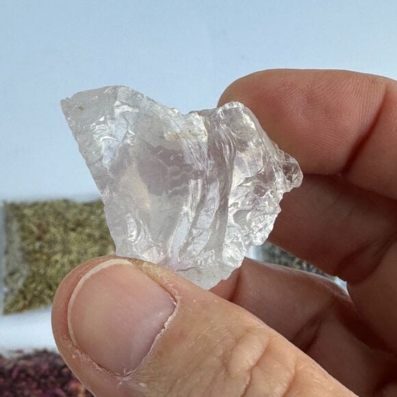 Happy House Salt Bowl Kit - Pure Sea Salt, Chamomile, Lavender, Rose Petals - Picture 4 of 4